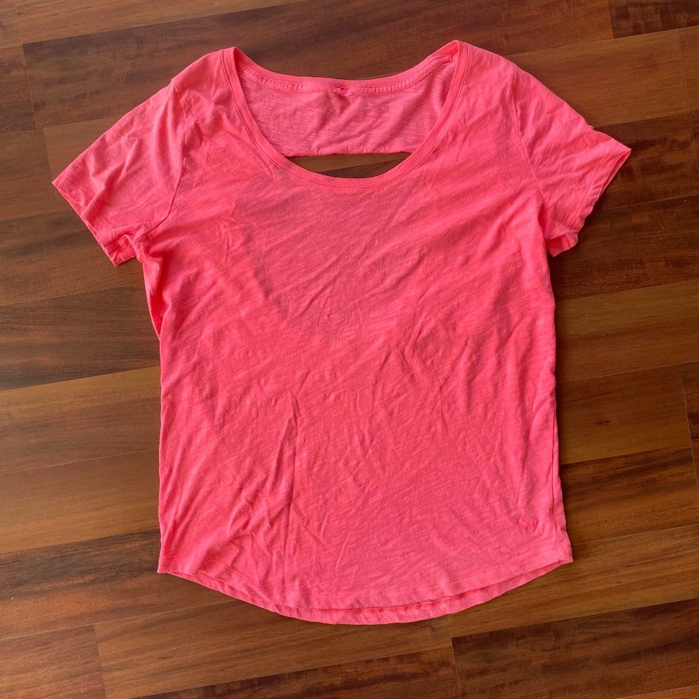 VS PINK Hot Pink T-Shirt w/ Open Back
